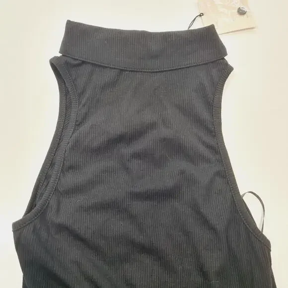 Superdown Rina Ruched Top in Black - Picture 7 of 9